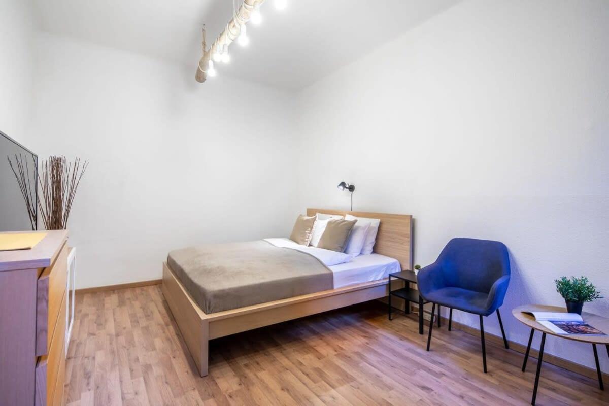 Convenient Apartment At Gastro Driven Location Будапеща Екстериор снимка
